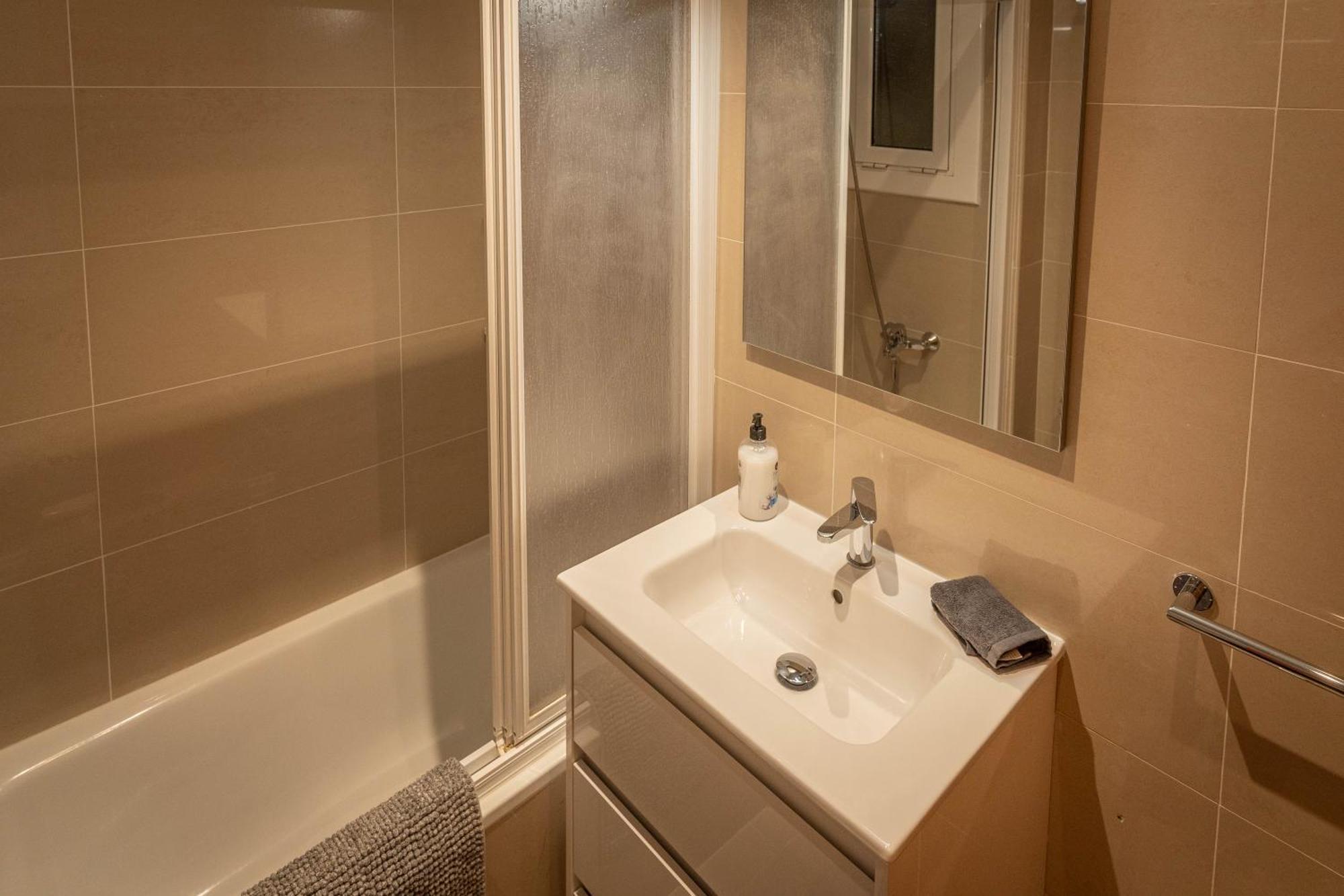 Lindo Apartamento Vila De Gracia Barcelona Ngoại thất bức ảnh